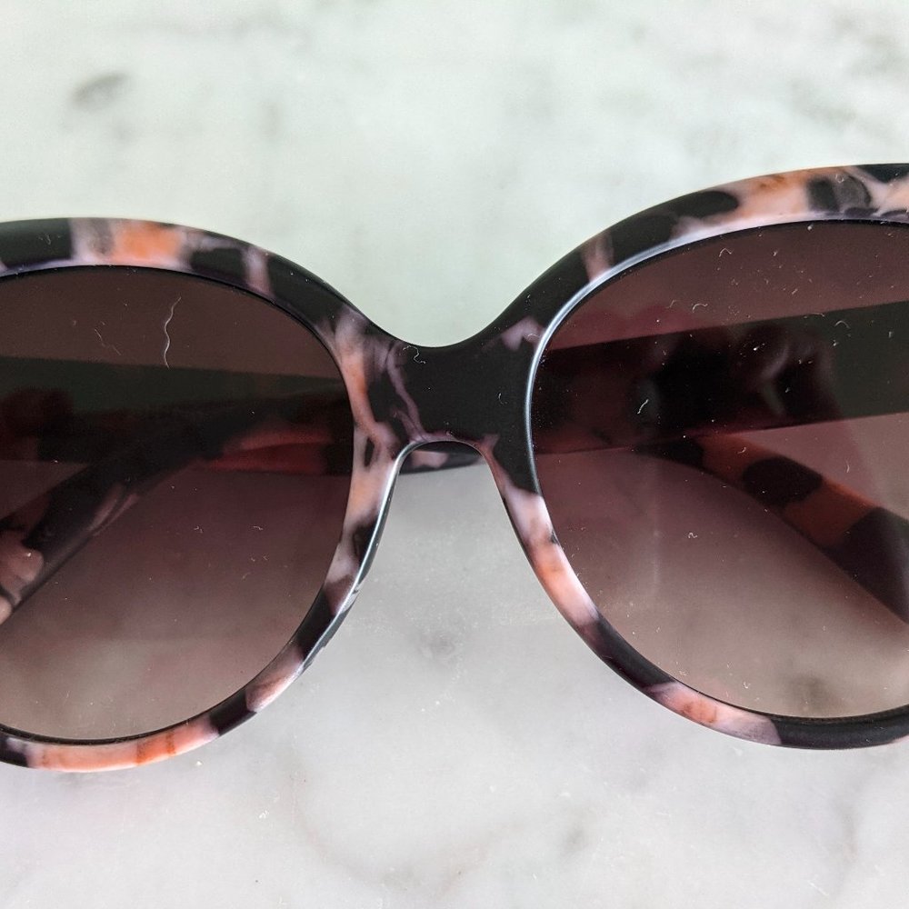 Ett:twa Sunglasses Tortoise Shell Gray Blue Peach